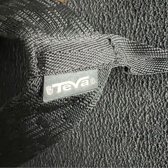 Teva Men Sz 10 Brick Black
Synthetic sole Durable Rubber Flip Flops - Picture 13 of 15